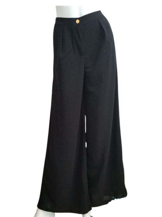 Basic black pants, wide